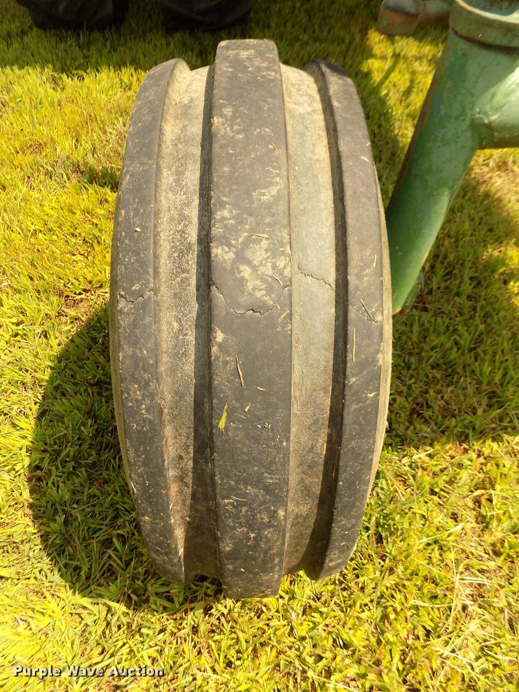 image for item DA3084 1973 Oliver 1955 tractor