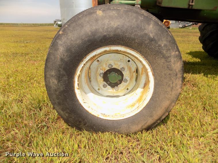 image for item DA3084 1973 Oliver 1955 tractor