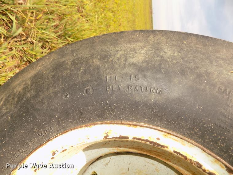 image for item DA3084 1973 Oliver 1955 tractor