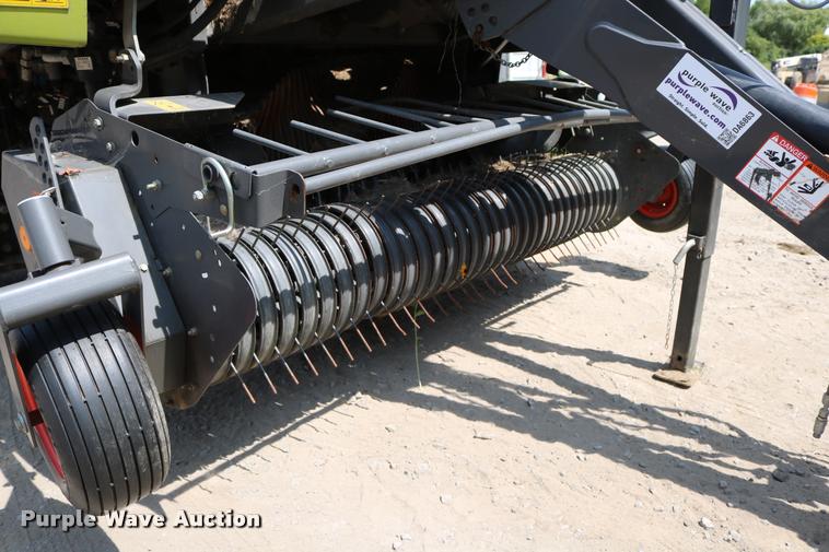 image for item DA6863 2014 Claas 455 Rollant Uniwrap round baler