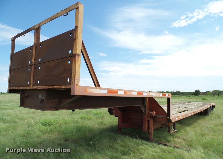 image for item DA6864 1970 Bills 107 drop deck trailer