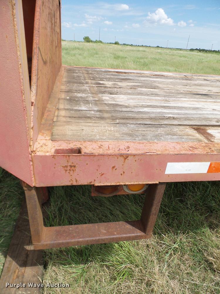 image for item DA6864 1970 Bills 107 drop deck trailer