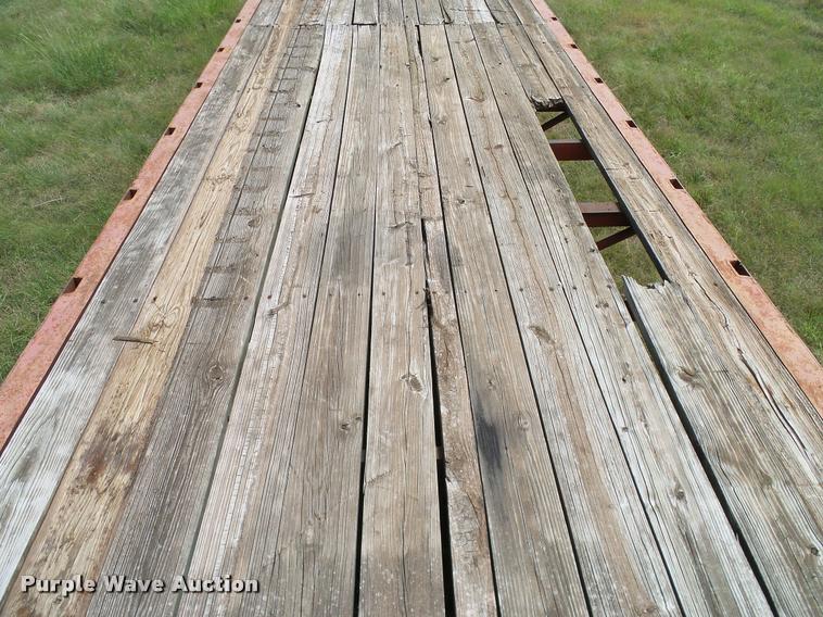 image for item DA6864 1970 Bills 107 drop deck trailer