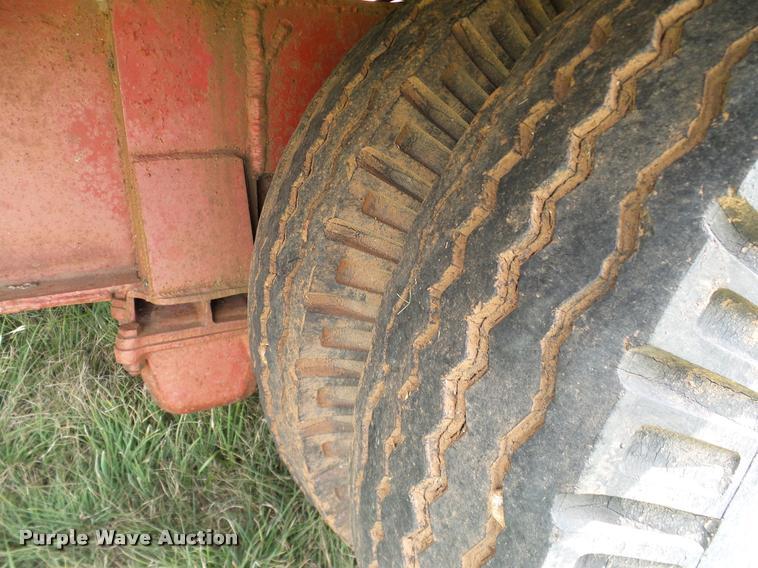 image for item DA6864 1970 Bills 107 drop deck trailer