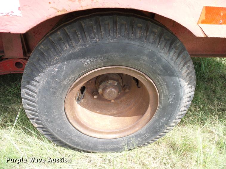 image for item DA6864 1970 Bills 107 drop deck trailer