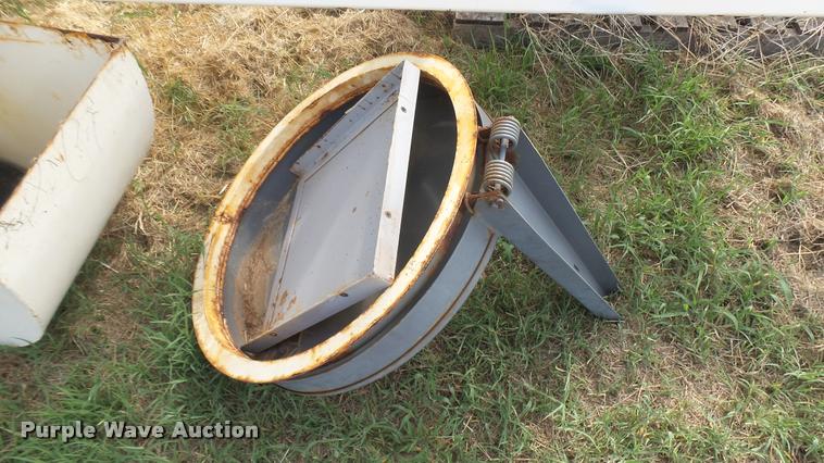 image for item DB3434 Friesen steel cone bottom grain bin