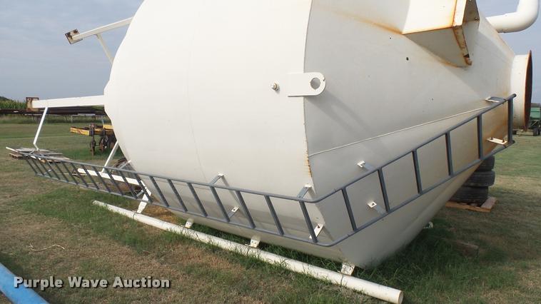 image for item DB3434 Friesen steel cone bottom grain bin