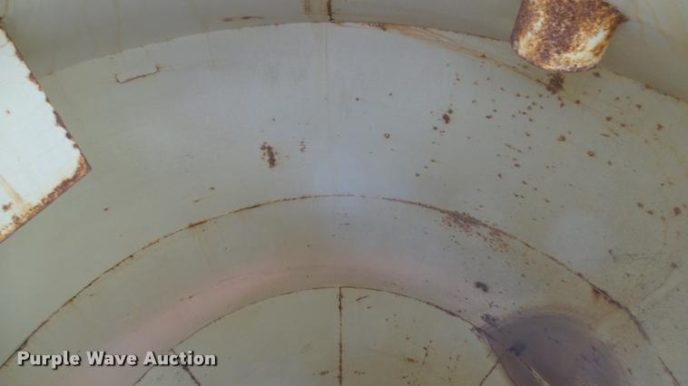 image for item DB3434 Friesen steel cone bottom grain bin