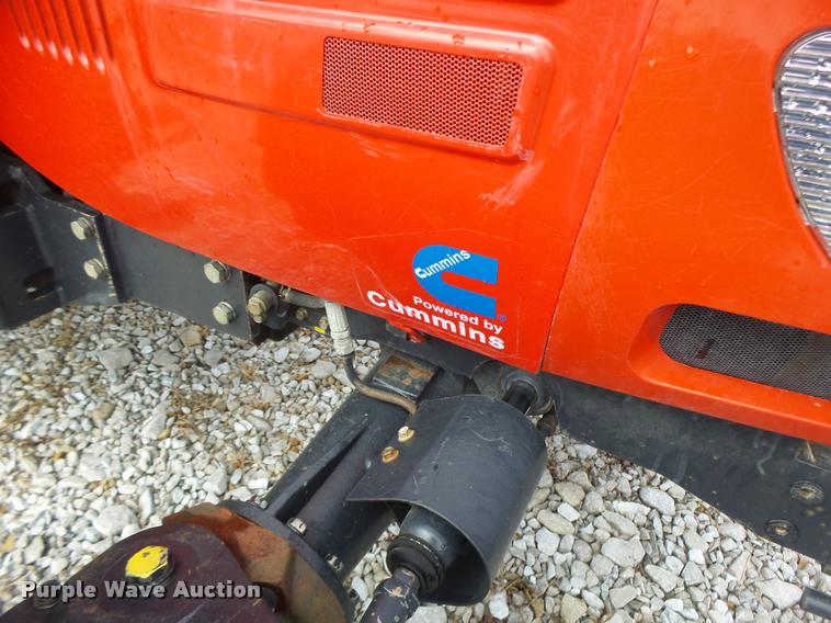 image for item DB5864 Branson 6530 MFWD tractor