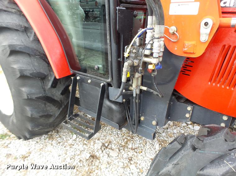 image for item DB5864 Branson 6530 MFWD tractor