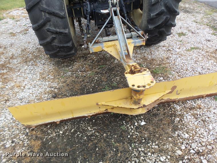 image for item DB5864 Branson 6530 MFWD tractor