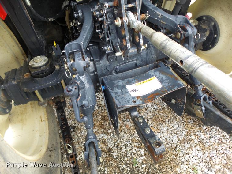 image for item DB5864 Branson 6530 MFWD tractor