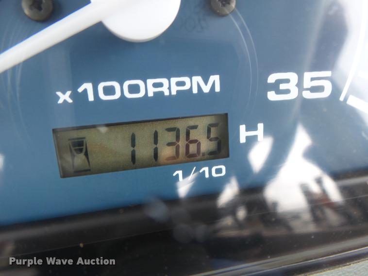 image for item DB5864 Branson 6530 MFWD tractor