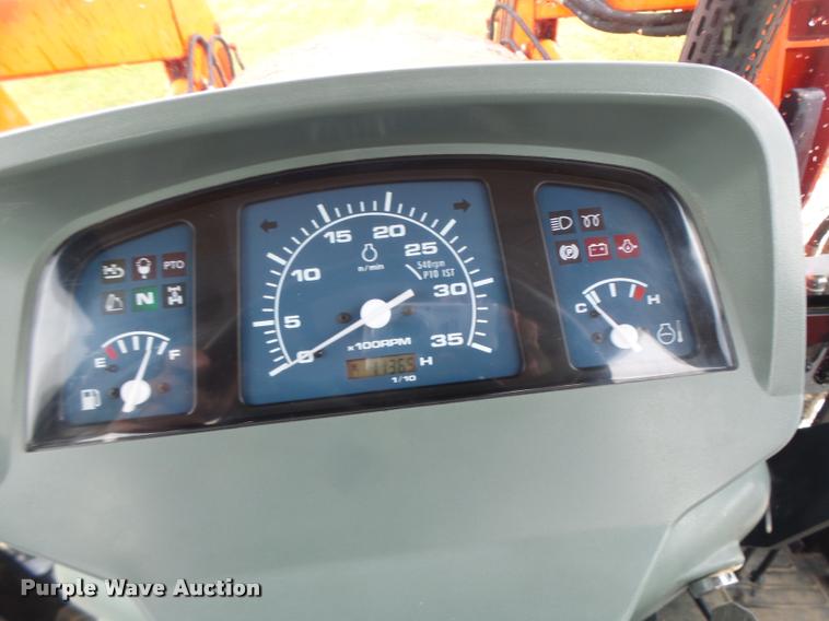 image for item DB5864 Branson 6530 MFWD tractor