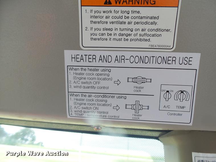 image for item DB5864 Branson 6530 MFWD tractor