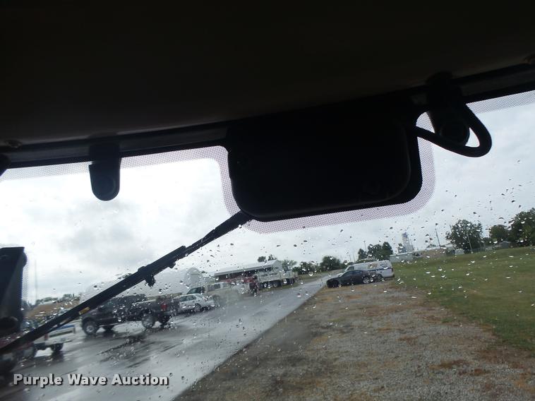 image for item DB5864 Branson 6530 MFWD tractor