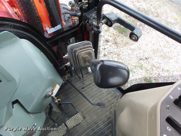 image for item DB5864 Branson 6530 MFWD tractor