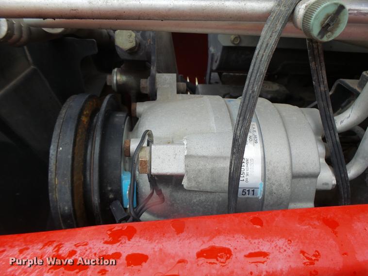 image for item DB5864 Branson 6530 MFWD tractor