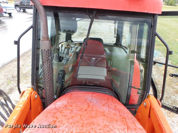 image for item DB5864 Branson 6530 MFWD tractor