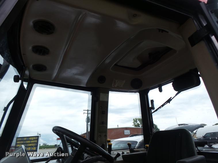 image for item DB5864 Branson 6530 MFWD tractor