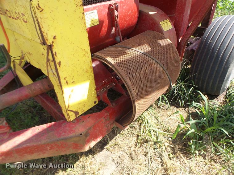 image for item DB5888 New Holland 355 feed grinder mixer