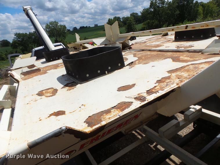 image for item DB5890 Friesen Titan 4SE seed tender