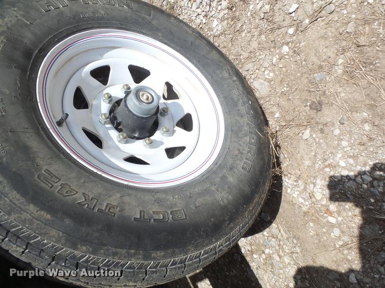 image for item DB5890 Friesen Titan 4SE seed tender