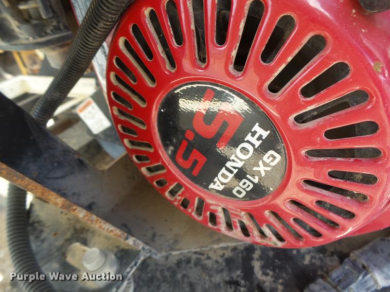 image for item DB5890 Friesen Titan 4SE seed tender