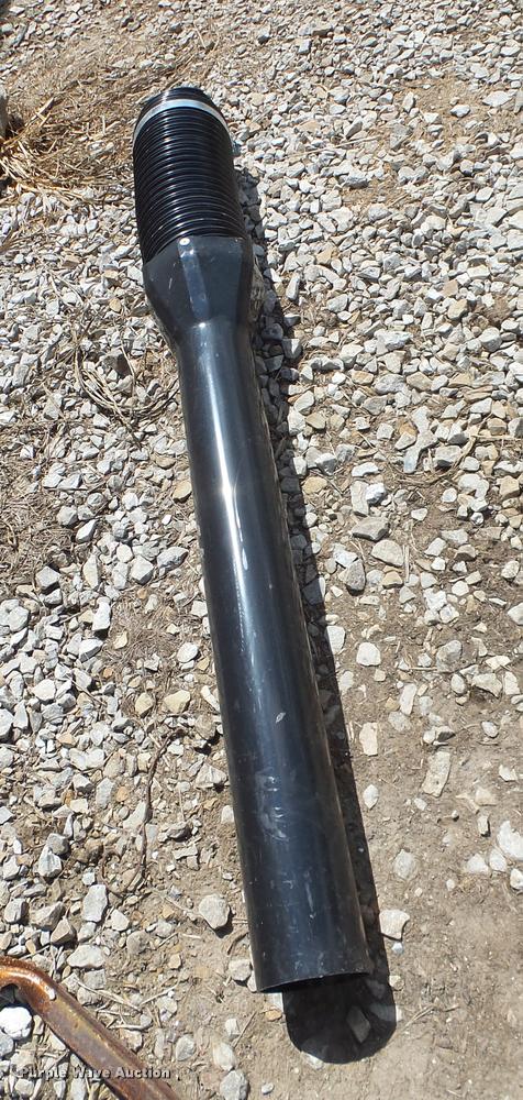 image for item DB5890 Friesen Titan 4SE seed tender