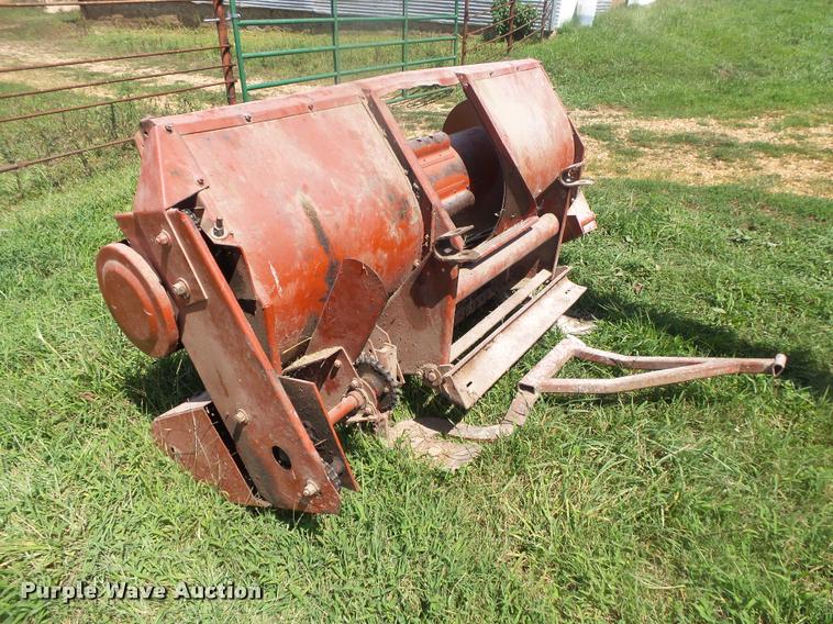 image for item DB7420 Hesston 7155 forage harvester