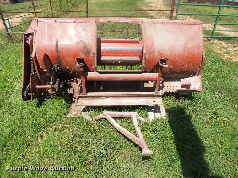 image for item DB7420 Hesston 7155 forage harvester