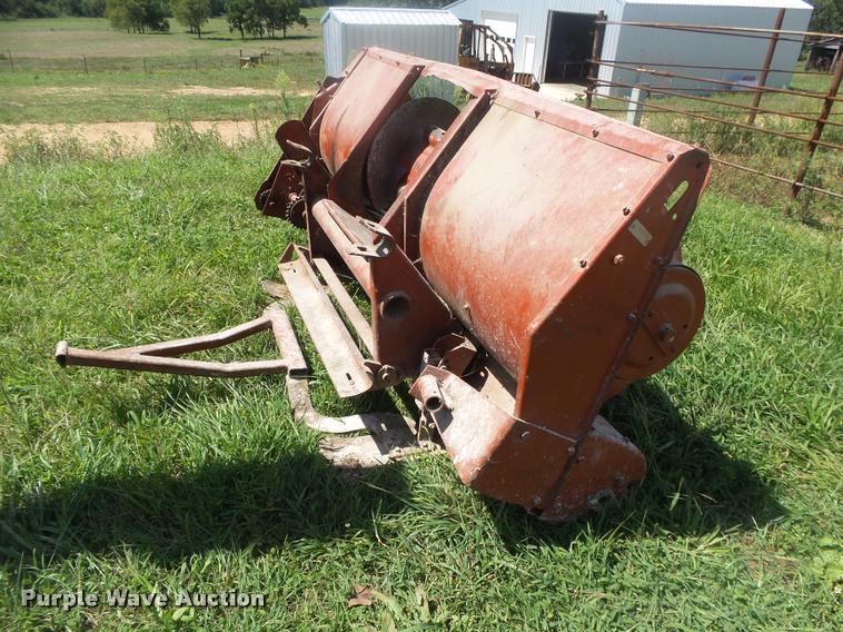 image for item DB7420 Hesston 7155 forage harvester