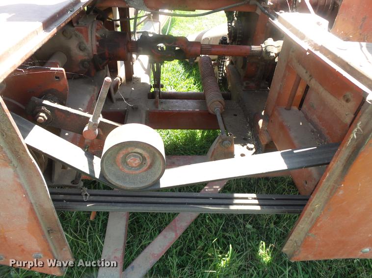 image for item DB7420 Hesston 7155 forage harvester