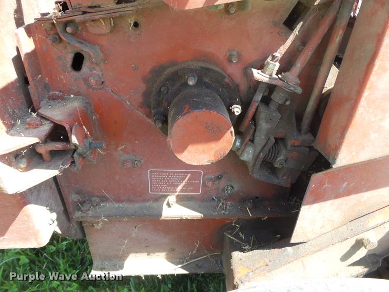 image for item DB7420 Hesston 7155 forage harvester