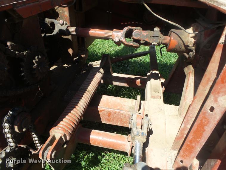 image for item DB7420 Hesston 7155 forage harvester