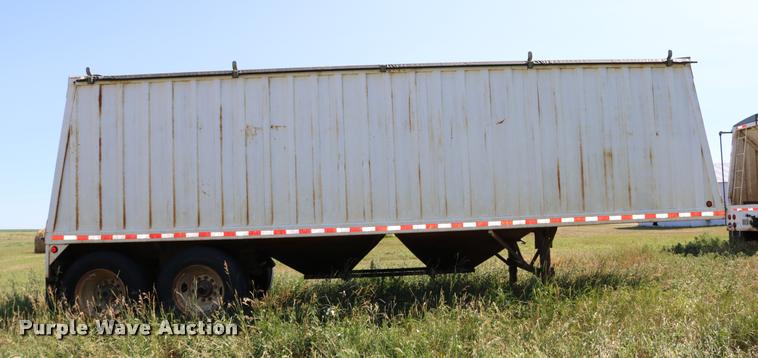 image for item DB9354 2006 shop built double hopper bottom grain trailer