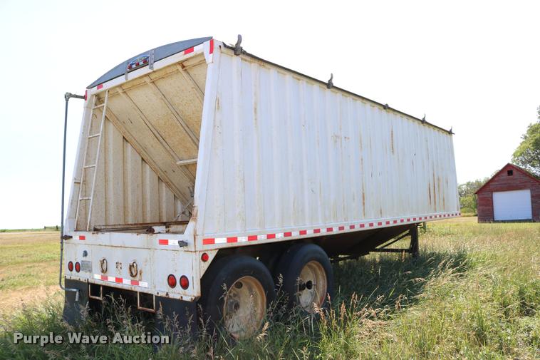 image for item DB9354 2006 shop built double hopper bottom grain trailer