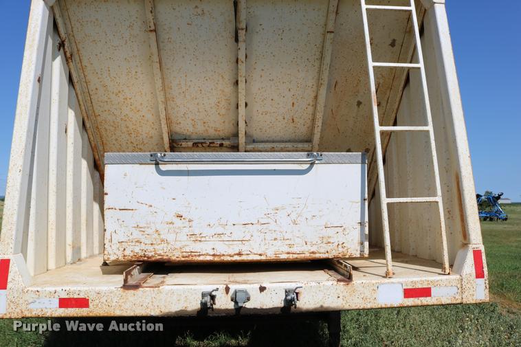 image for item DB9354 2006 shop built double hopper bottom grain trailer