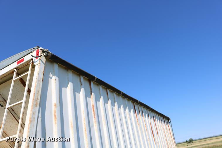 image for item DB9354 2006 shop built double hopper bottom grain trailer