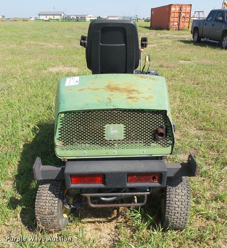 image for item DC3892 John Deere F910 lawn mower