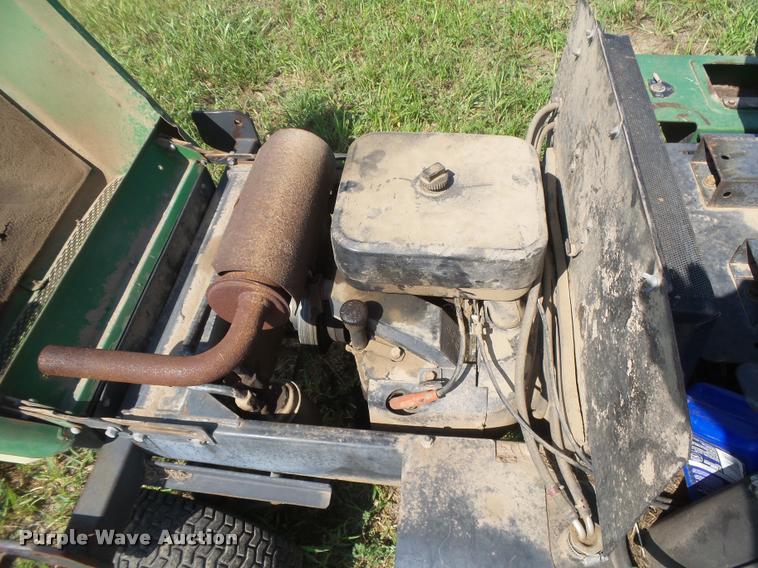 image for item DC3892 John Deere F910 lawn mower