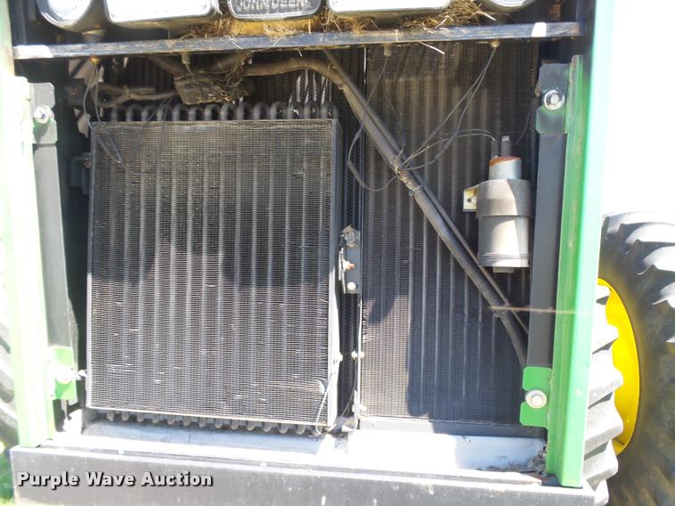 image for item DC3932 1995 John Deere 8570 tractor