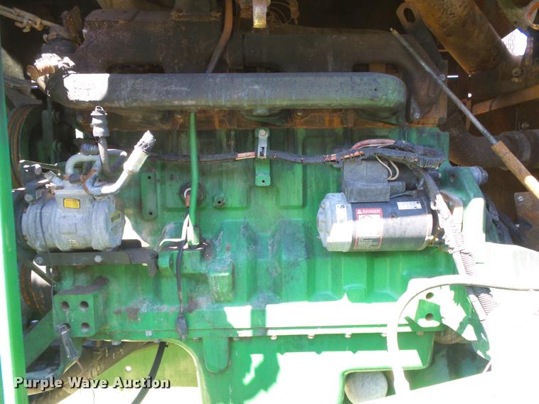 image for item DC3932 1995 John Deere 8570 tractor