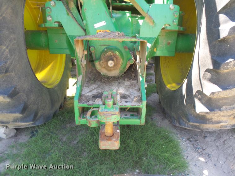image for item DC3932 1995 John Deere 8570 tractor