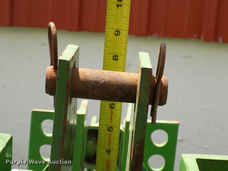 image for item DC4940 John Deere 825 field cultivator