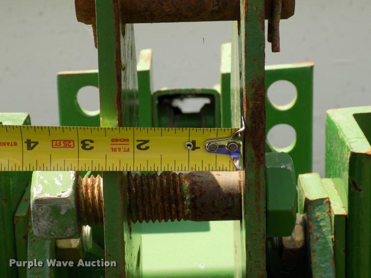 image for item DC4940 John Deere 825 field cultivator