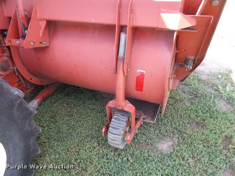 image for item DC5390 1981 Hesston 6550 self-propelled windrower