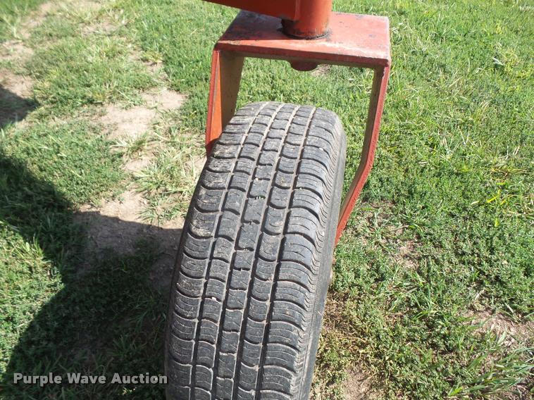 image for item DC5390 1981 Hesston 6550 self-propelled windrower