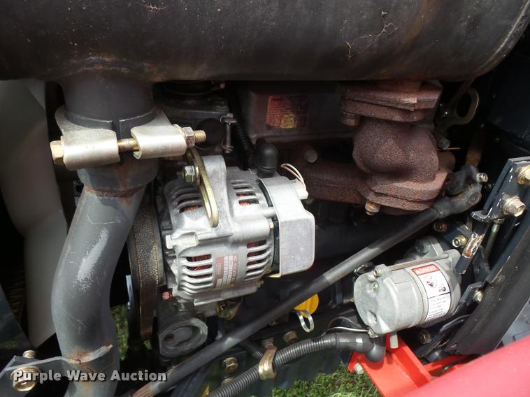 image for item DC5412 2000 Massey-Ferguson 1240 MFWD tractor