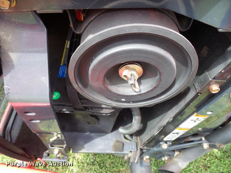 image for item DC5412 2000 Massey-Ferguson 1240 MFWD tractor